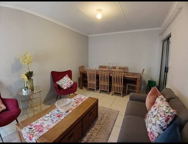2 BEDROOM HOUSE FOR SALE IN SASOLBURG EXT 1